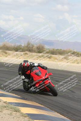 media/May-05-2025-Moto Forza (Mon) [[3c1838c5e5]]/1-A Group/Session 2 (Turn 7 Inside)/